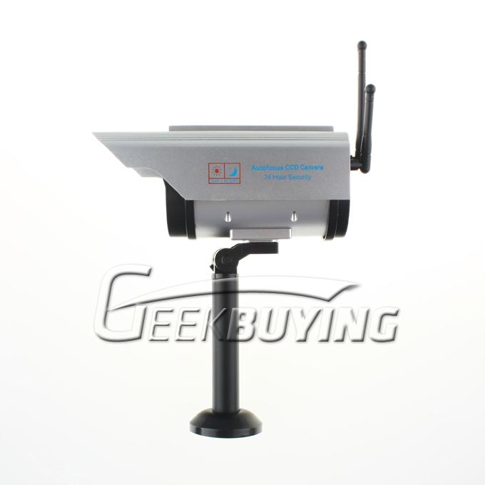 Realistic Outdoor Looking Fake Dummy Solar Powered Security CCD Camera with Red Blinking LED