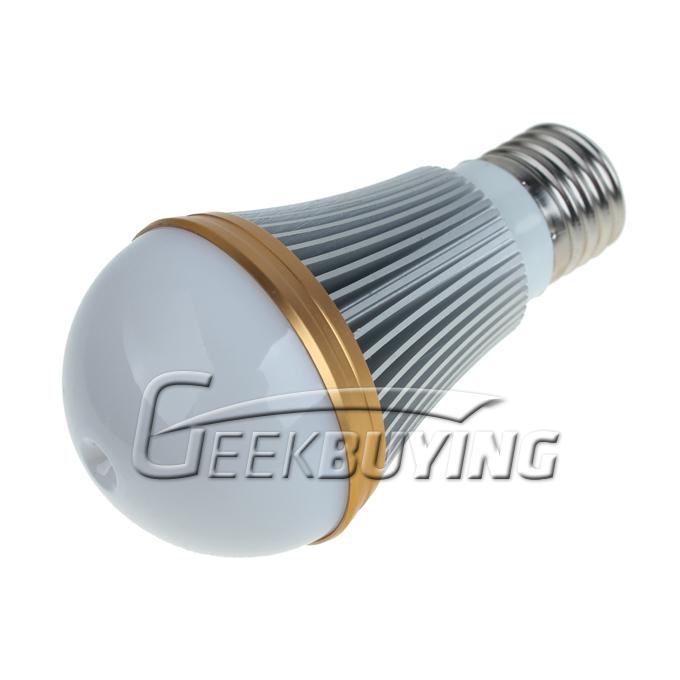 New Hot High-tech E27 7W Pure White Anion LED Lamp Smoke Air Cleaner Purify Sterilize Negative Ion LED Bulb Light