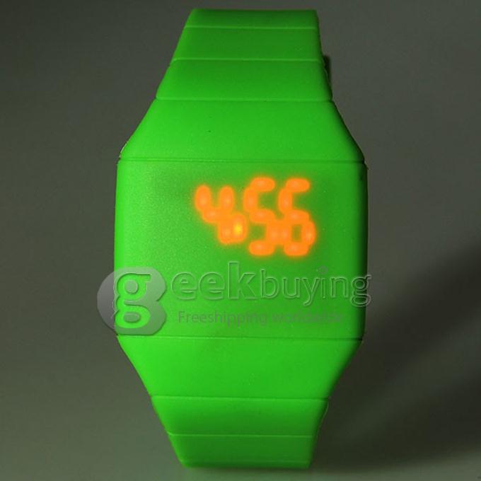 Makibes Touch Screen LED Watch with Red Light Rectangle Dial and Silicon Band - Green