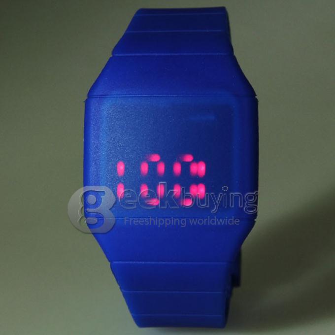 Makibes Touch Screen LED Watch with Red Light Rectangle Dial and Silicon Band - Blue