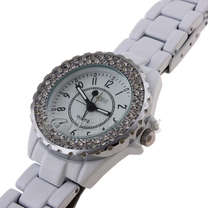 SINOBI 1850 Stainless Steel Women's Fashion & Casual Watches - White