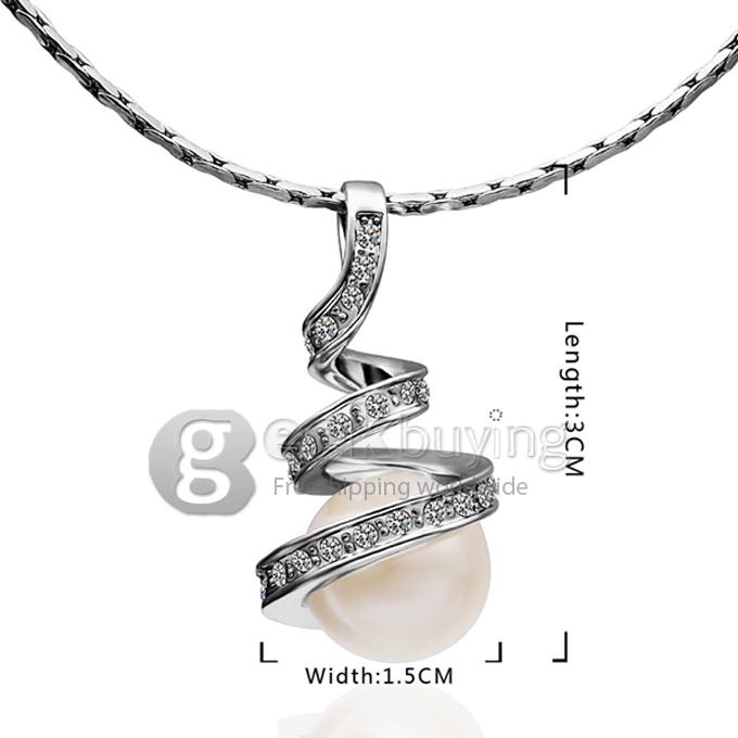 Fashion Annular Pearl Diamond Pendant Alloy Necklace - Silver