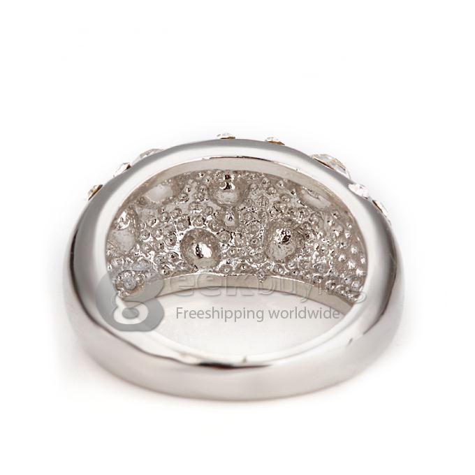 Fashion Silver 18KRGP White Czech Diamond Alloy Ring - 6 Size