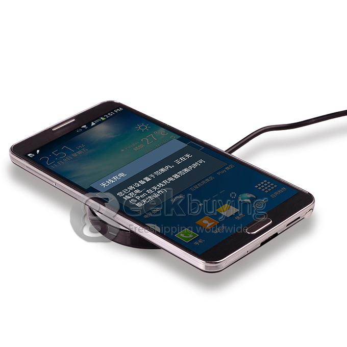 T200 New Wireless Charging Pad Qi-Enabled USB Charger Phone Charger for All Qi Compatible Devices - Black + Blue