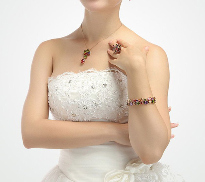 Trendy Metallic Sparkly Rhinestone Bracelet Wrist Decor Jewelry for Women Lady