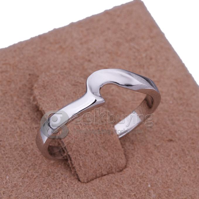 Fashion Sterling Silver Platinum Plating Crescent Finger Ring for Women - 8 Size