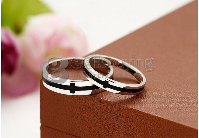 Fashion Black Cross Copper-nickel Alloy Couple Ring for Women - 5 Size
