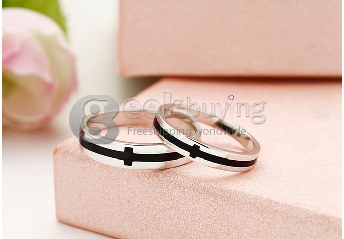 Fashion Black Cross Copper-nickel Alloy Couple Ring for Women - 5 Size