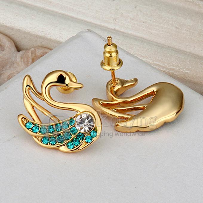 Fashion Women Jewelry Swan Shaped Alloy Earrings with Rhinestones Decor - Golden