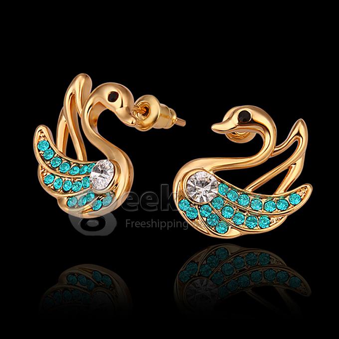 Fashion Women Jewelry Swan Shaped Alloy Earrings with Rhinestones Decor - Golden