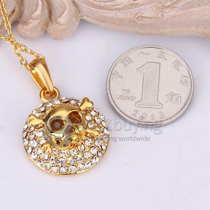 Creative Women Jewelry Fashion Skull Necklace with Rhinestones Decor - Golden