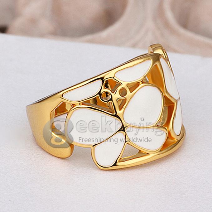 Fashion Women Jewelry Retro Hollow Out Butterfly Rings Size 8 - Golden + White