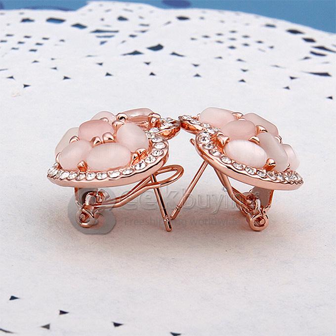 Romantic Elegant Rose gold diamond heart-shaped opal earrings for woman