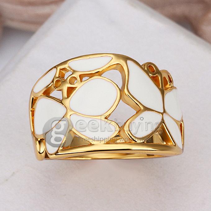 Fashion Women Jewelry Retro Hollow Out Butterfly Rings Size 8 - Golden + White