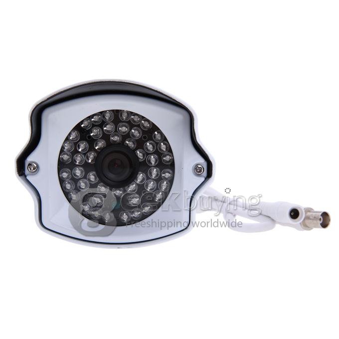 700TVL 1/3 CMOS 3.6mm Lens 48 LEDs IR Night Vision Waterproof Security Outdoor CCTV Camera with Bracket - White (PAL)