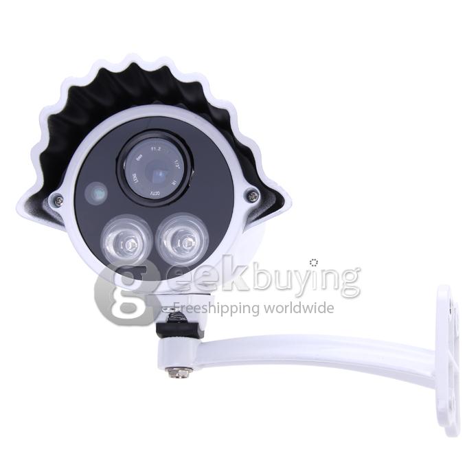 1/3 CMOS 8mm Lens 700TVL 2 IR LEDs Day / Night Waterproof Security Outdoor CCTV Camera with Bracket - White (NTSC)