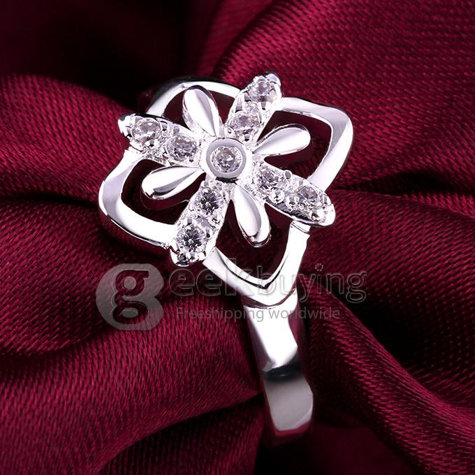 Fashion Elegant Shining Brass with Rhinestone Double Four Leaf Clover Ring for Woman Size 8 - Silver
