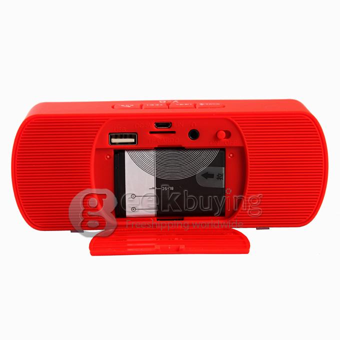 Y8 New Mini Sound Bluetooth Speaker with USB Disk TF Card Slot FM Handsfree - Red