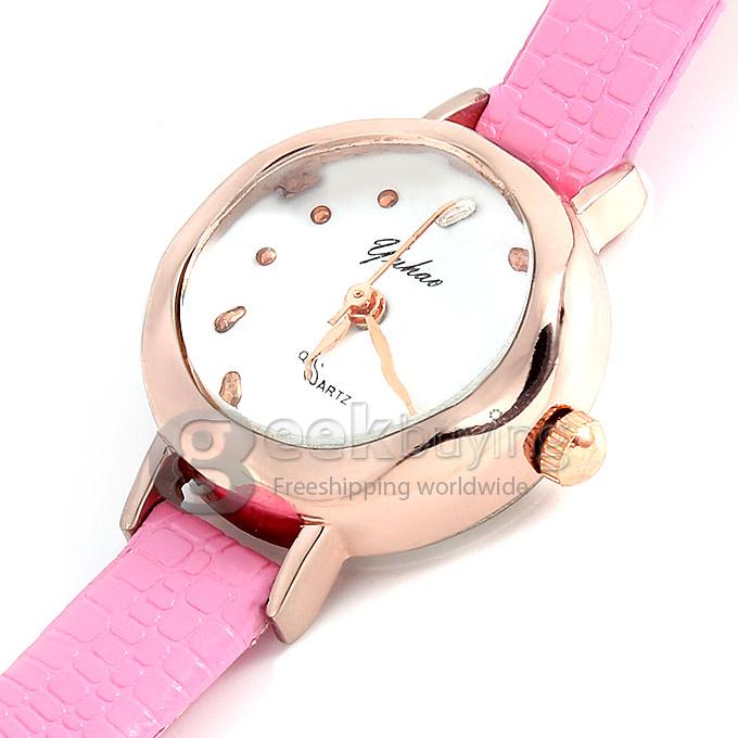 Women's Fashion Joker Contracted Crocodile Pattern Leather Strap Analog Quartz Wrist Watch - Pink