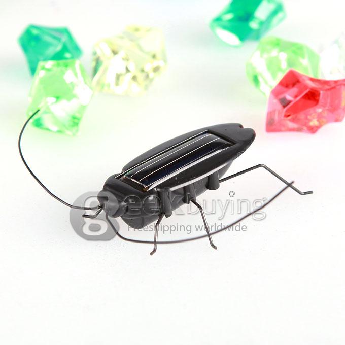 Magic Mini Educational Toy Plastic Solar Energy Powered Cockroach Toy