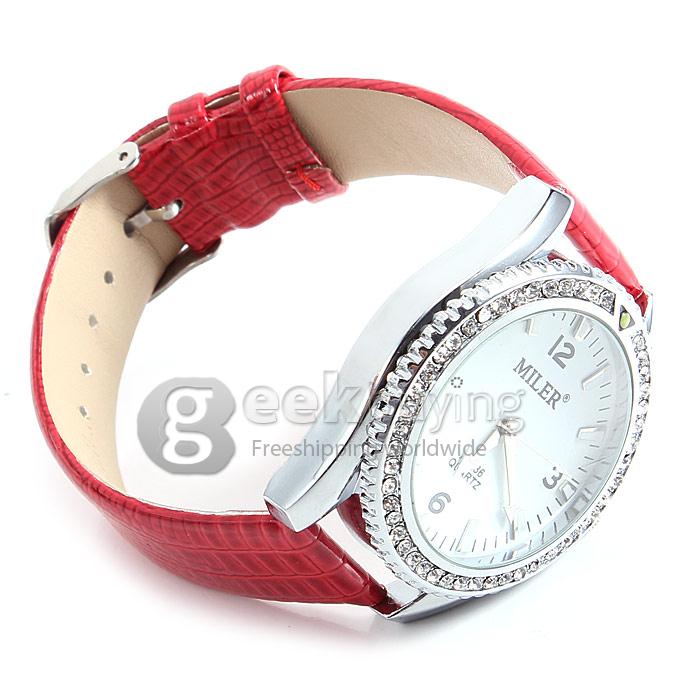 MILER A8236 Unisex Silver Case White Dial Crocodile Leather Band Analog Quartz Watch With Diamond - Red