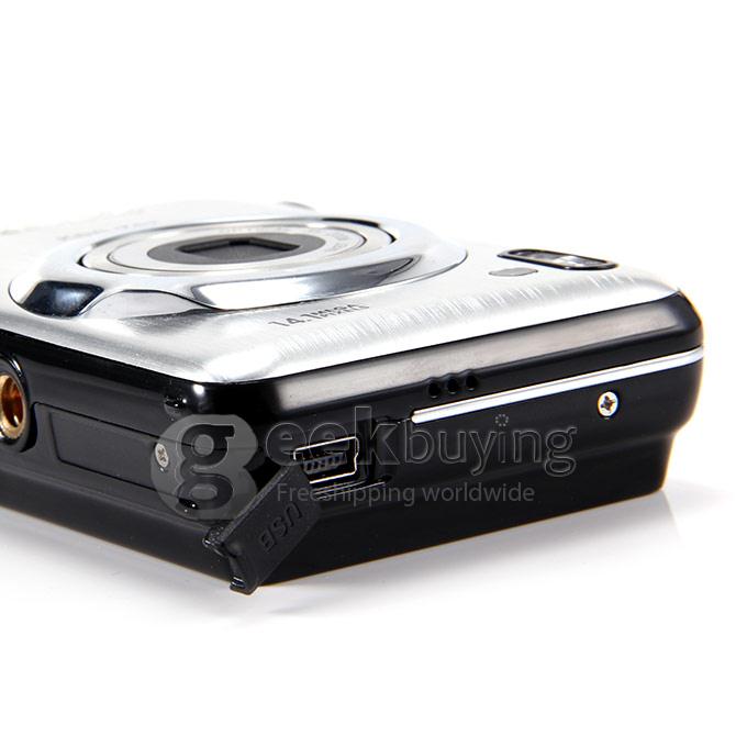 R5 Digital Video Camera with 4X Digital Zoom 3x Optical Zoom / 2.7 Inch TFT LCD - Silver + Black