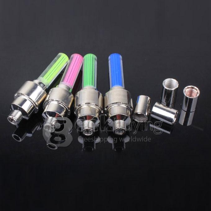 Bicycle Valve Glo-Sticks Type Cap Light Wind-Fire Rings Lamp Battery Included for Woods Valve & Schrader Valve - Green