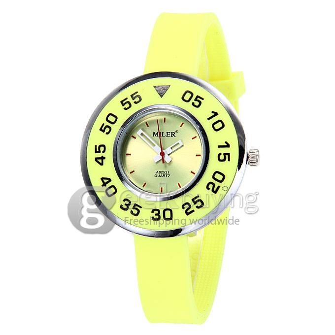 MILER A82531 Colorful Silicone Band Quartz Analog Wrist Watch for Man - Yellow
