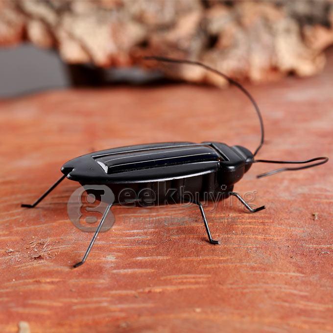 Magic Mini Educational Toy Plastic Solar Energy Powered Cockroach Toy