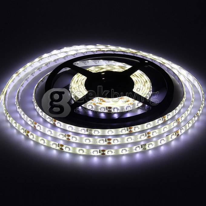 5M 300 LED 3528 SMD 12V Flexible Light Waterproof IP65 LED Strip Tape - White