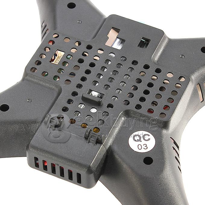 L6039 4-CH 2.4GHz LCD Remote Control Quadcopter RC UFO RTF with 0.5MP Camera 4GB Memory Card