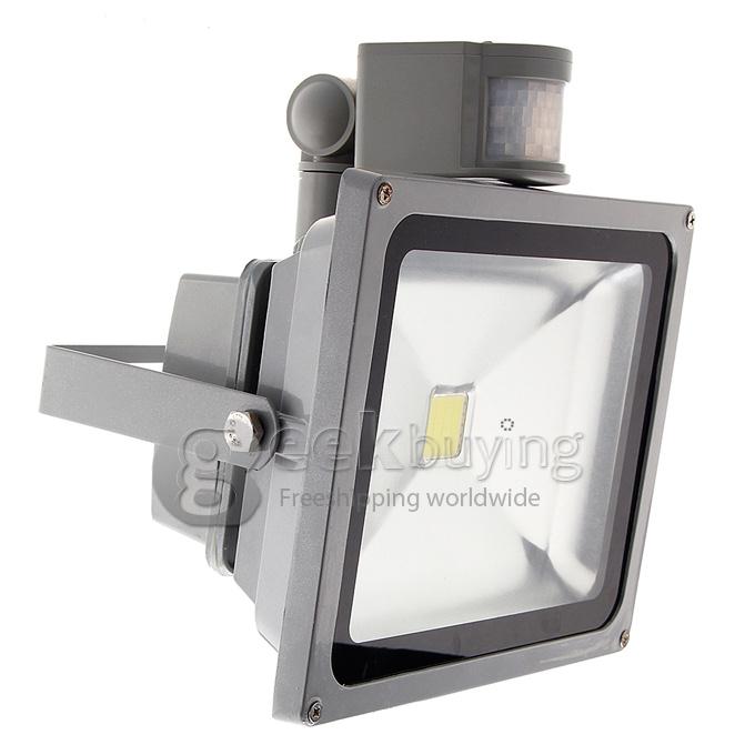IP65 30W 2700Lm IR Infrared Motion Sensor LED Flood Light Garden Lamp - Warm White