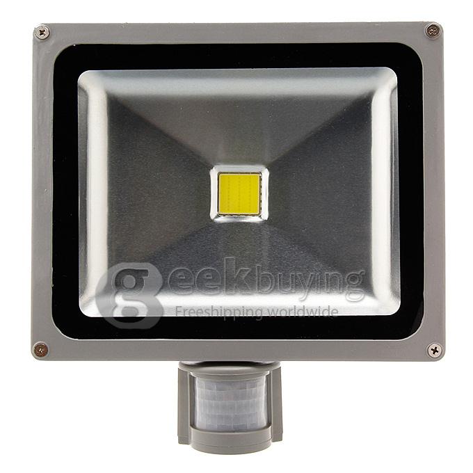 IP65 10W 900Lm IR Infrared Motion Sensor LED Flood Light Garden Lamp - Warm White