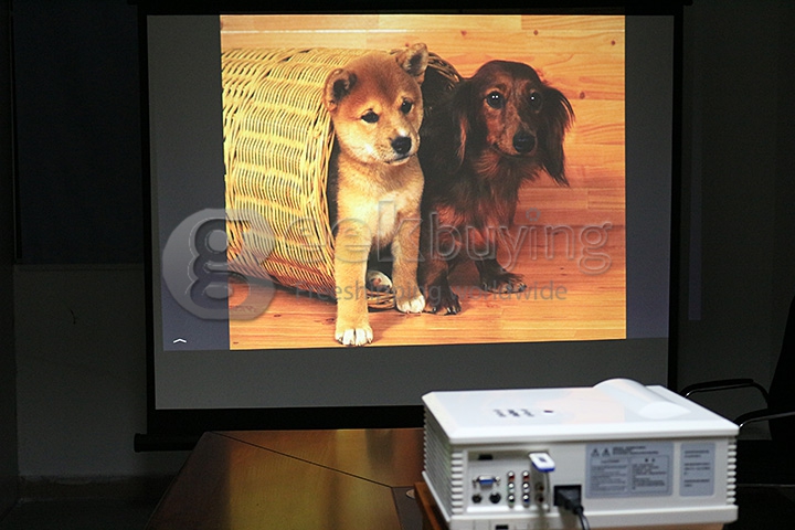 ProHome PH580 LED Projector Multimedia HD 1080P 1280*800 3200 Lumens HDMI USB VGA for Smartphone Game Home Theater White