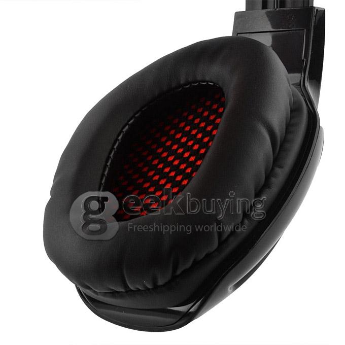 SADES SA-902 Wired USB Plug Stereo 7.1 Surround PC Gaming Headset Headphone with Microphone for PC Laptop - Black + Red