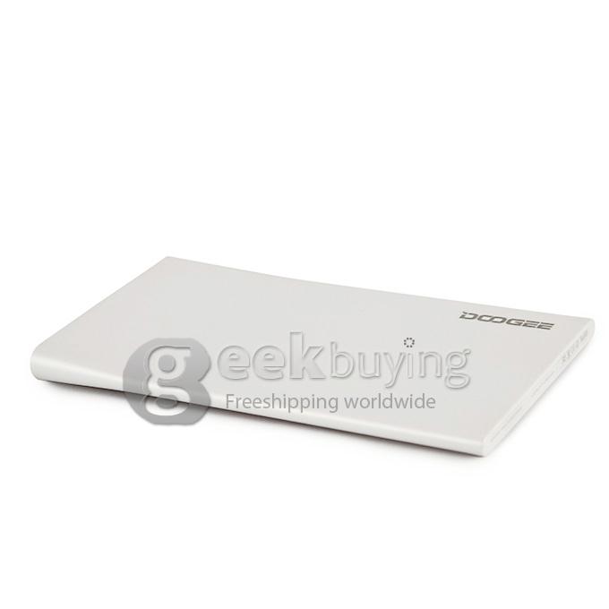 DOOGEE PAGE-2500 Ultra Slim 2500mAh Li-Polymer Power Bank for IPHONE / Samsung + More - White
