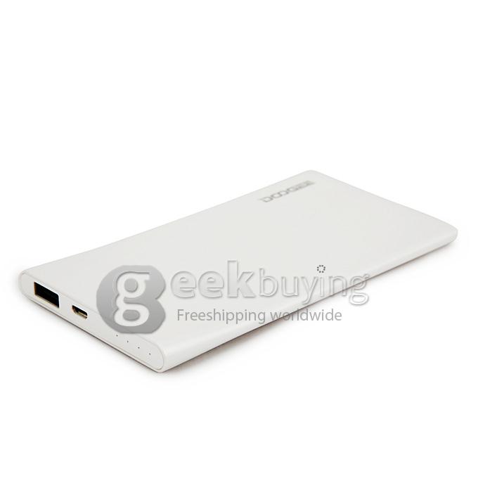 DOOGEE PAGE-2500 Ultra Slim 2500mAh Li-Polymer Power Bank for IPHONE / Samsung + More - White