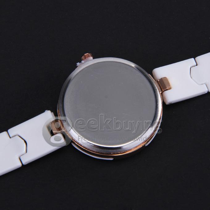 Wecin Fashion Women Bracelet Wrist Watches with Semi-circle Design - White
