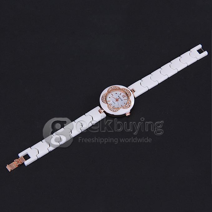Wecin Fashion Women Bracelet Wrist Watches with Flower Design - White
