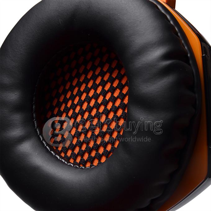 EACH G2000 Over-ear Gaming Headphone Earphone Headband With Mic Stereo Bass LED Light For PC Game - Black+Orange