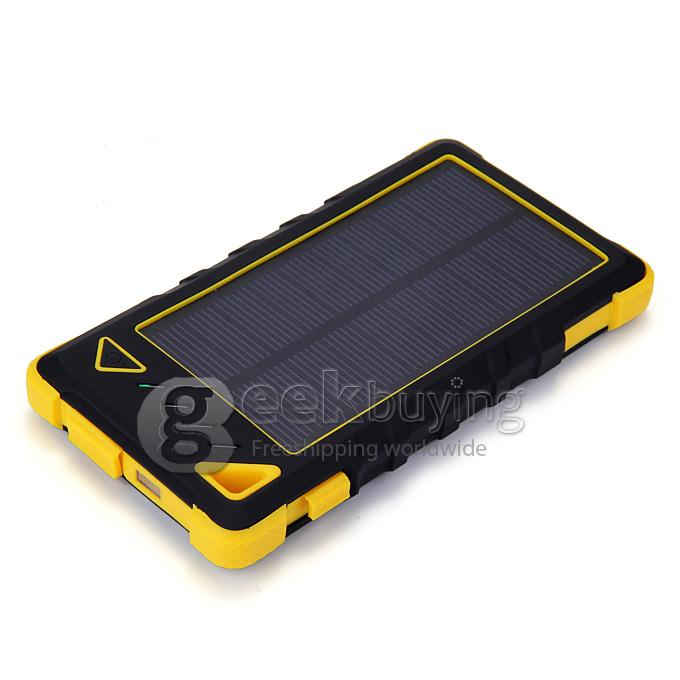 DS168 Solar Panel Mobile Charger 8000mAh Dual USB Power Bank Water/Dirt/Shockproof Portable Spare Charger - Yellow