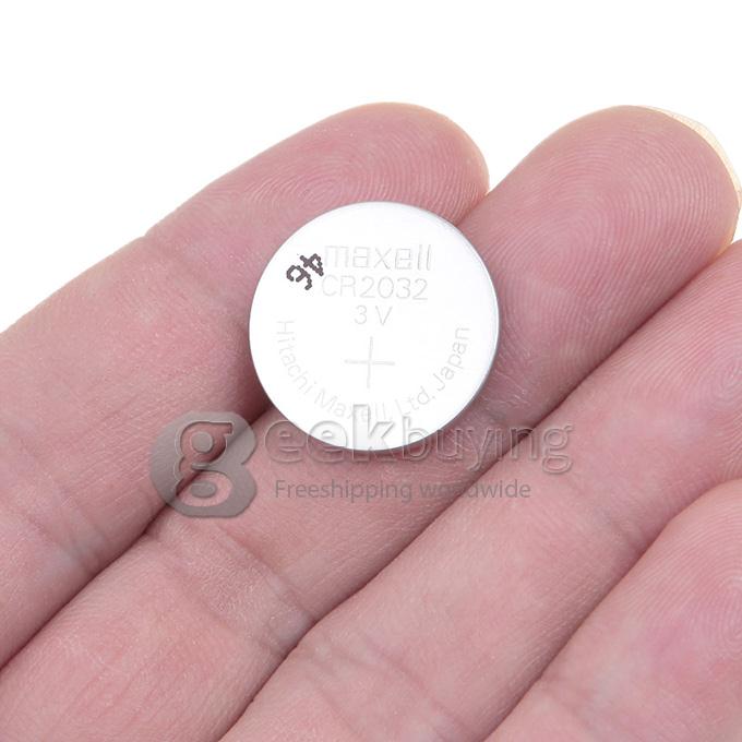 Maxell CR2032 220mAh 3V Lithium Battery with Button Design (5 PCs) - Silver