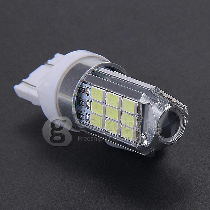 7443 5.4W 27MD 5050 LED Warm White Car Steering / Brake / Backup / Tail Light - (12V)