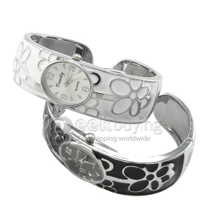 YR WH189 Fashion Gorgeous Built-in Round Dial Women Bracelet Watch - White
