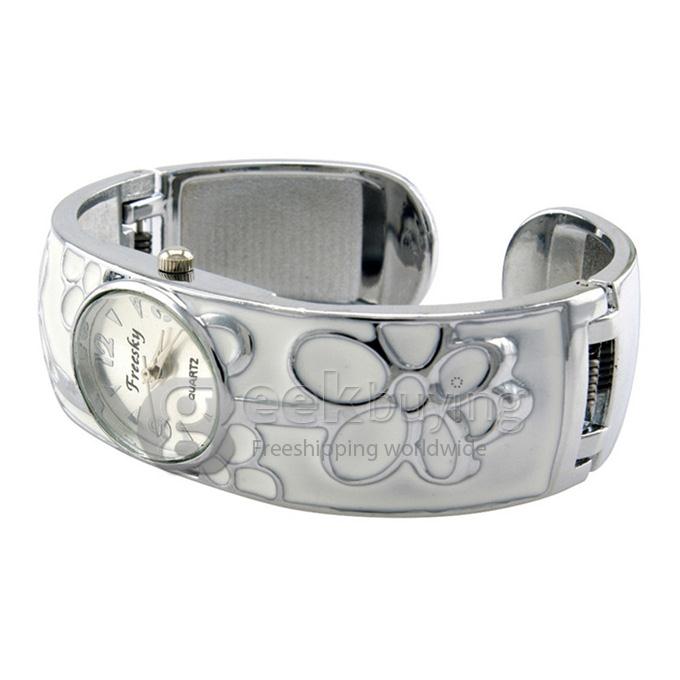 YR WH189 Fashion Gorgeous Built-in Round Dial Women Bracelet Watch - White
