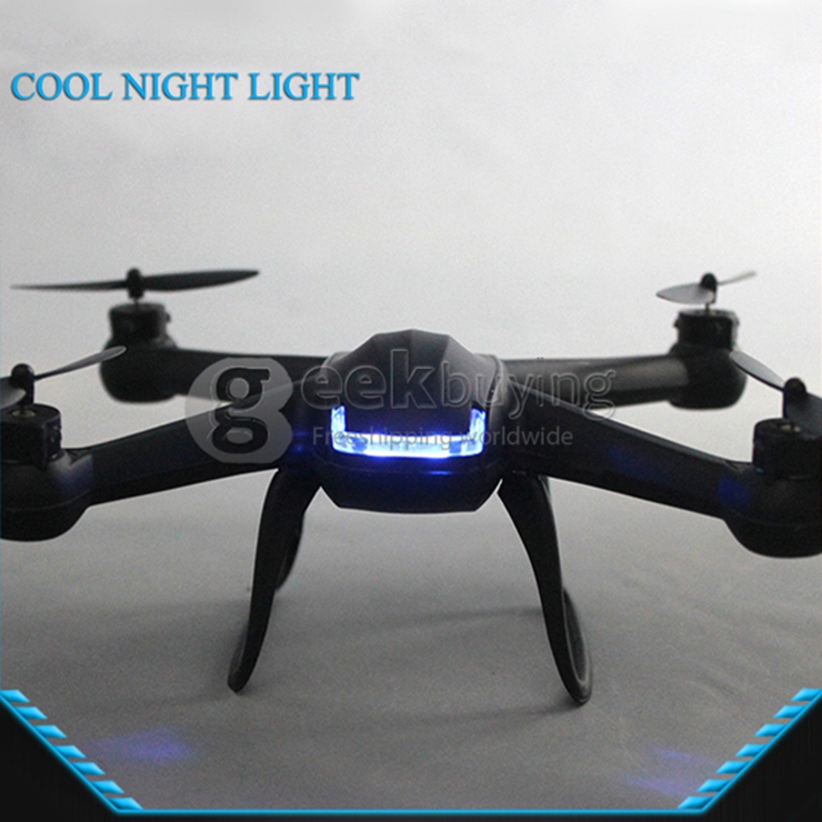 DM007 4CH RC Quadcopter 5.0MP HD Camera 2.4GHz 6 Axis Gyro 3D Rollover with CF Mode - Black