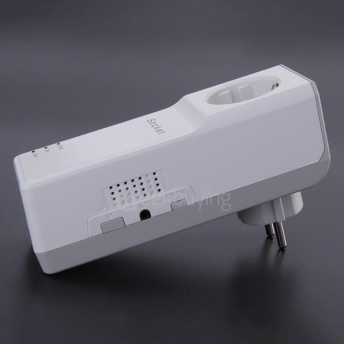 S1 GSM Power Socket/Switch Remote Controlled Socket With Extended-connected Temperature Sensor EU Plug - White