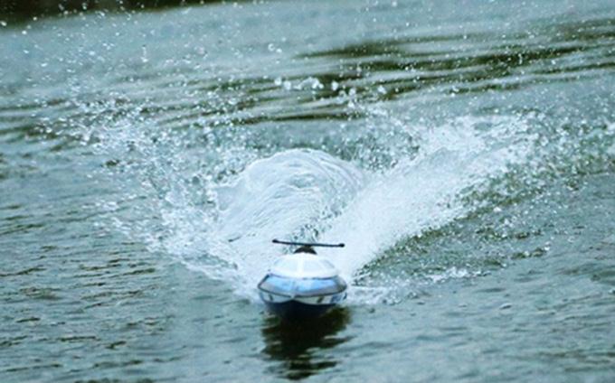 WLToys WL912 2.4G Radio Control 24KM/H RC Speed Racing Boat - Yellow