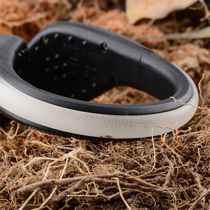 Outdoor Portable Shoes Light Safe LED Wrist Light Lamp Clip - Black + Green