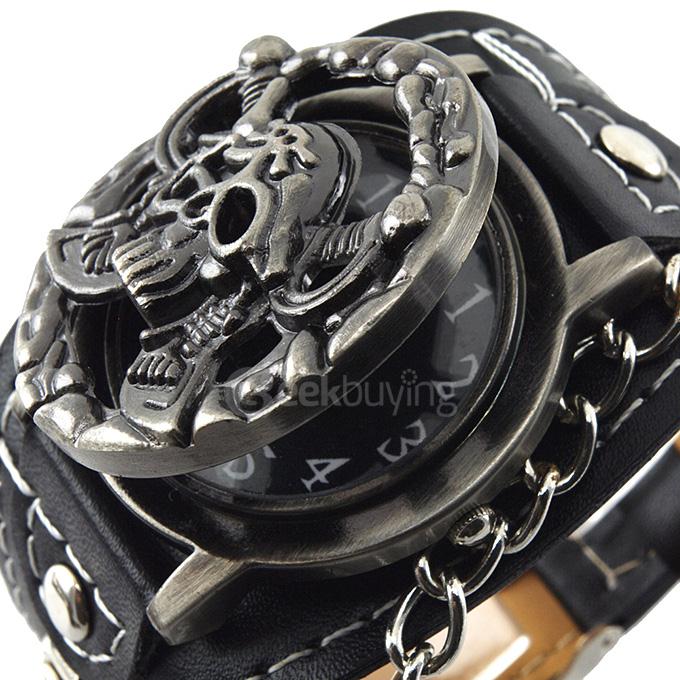 YR WH092 Personalized Unisex Fashion Chains Special Skull Design Flip-open Quartz Watch - Black